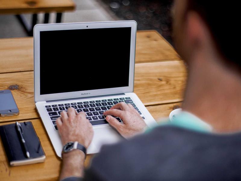 失眠飞行<br>dnvvvtt.cn 凌晨三点清醒